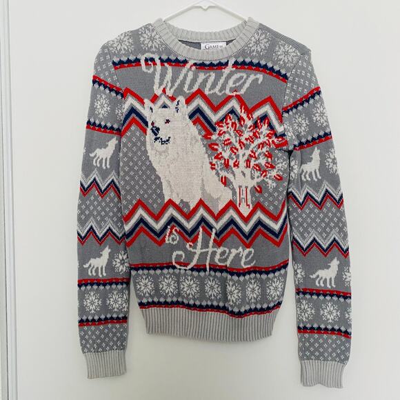 Game of Thrones gray red white and blue knit "Winter is here" (Size: SMall) - Picture 1 of 4